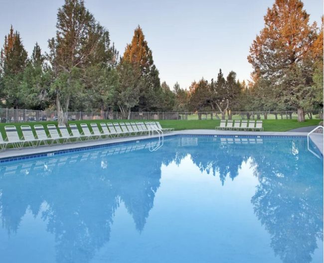 Outdoor Pool | Image 49