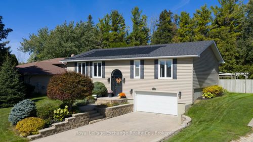 723 Goldie Cres, Kincardine, ON, N2Z2Z9 | Card Image