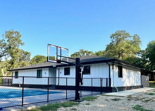 4055 Bowstring Rd, Kingston, OK, 73439-2046 | Card Image