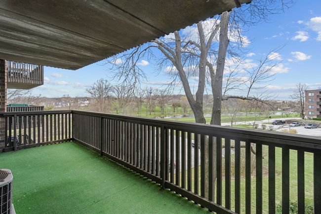 APT-304 - 917 Vose Dr, Condo with 2 bedrooms, 2 bathrooms and 1 parking in Gurnee IL | Image 16