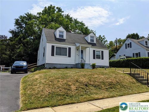 2844 Elm Ct, Allentown, PA, 18103-2812 | Card Image