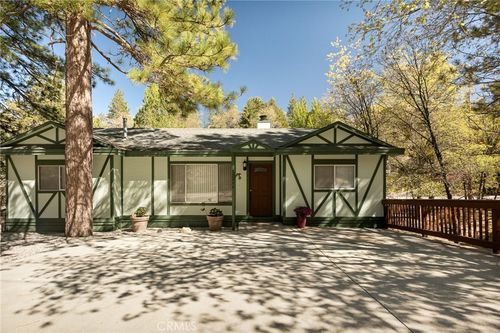 32296 Fern Dr, Running Springs, CA, 92382-7561 | Card Image