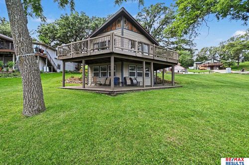 8827 Verdon Cir, Plattsmouth, NE, 68048-4815 | Card Image