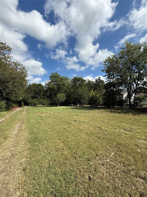 1721 N Hoard Ave, Sherman, TX, 75090-4020 | Card Image
