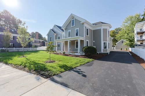 5-54 South St, Medford, MA, 02155-4430 | Card Image