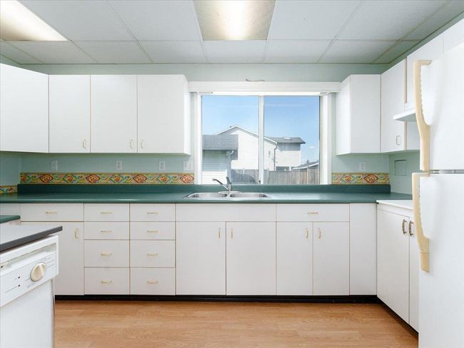 13357 79 Ave, House other with 4 bedrooms, 3 bathrooms and 12 parking in Surrey BC | Image 22