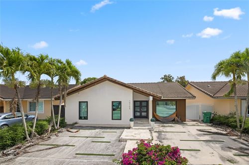 10105 Sw 144th Ave, Miami, FL, 33186 | Card Image