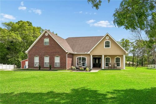 18252 Highway 16, Amite, LA, 70422-4704 | Card Image