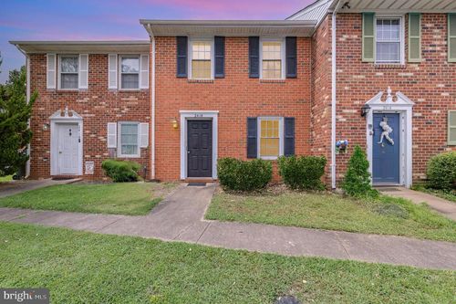 2416 Lafayette Blvd, Fredericksburg, VA, 22401-3912 | Card Image