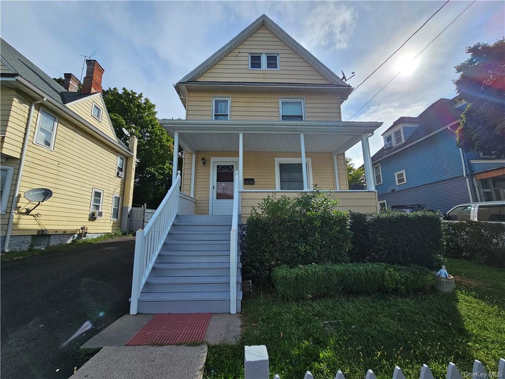 Hanford St, Middletown, NY 10940