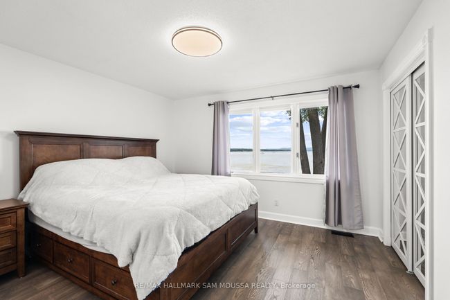 4350 Armitage Ave, House other with 3 bedrooms, 2 bathrooms and 6 parking in Dunrobin ON | Image 16