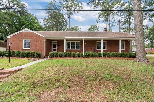 201 Pine Blf, Portsmouth, VA, 23701-1206 | Card Image