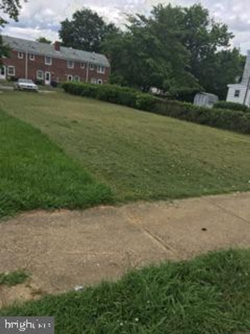 513 S Buttonwood St, WILMINGTON, DE, 19801-5307 | Card Image