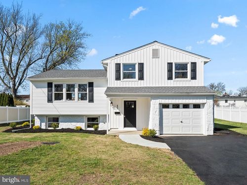 15 Arrowhead Dr, MARLTON, NJ, 08053-2106 | Card Image