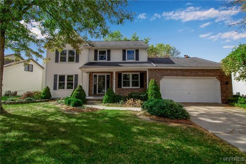 15 Opal Ct, East Amherst, NY, 14051-1145 | Card Image