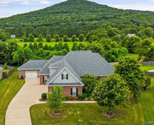 3016 Laurel Cove Way Se, Gurley, AL, 35748-8014 | Card Image