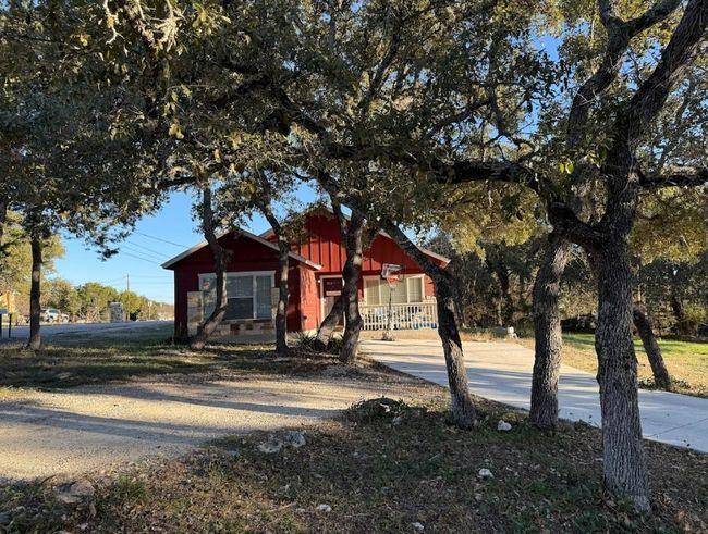 View of front of house. | Image 31