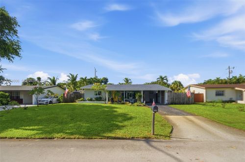 1540 Ne 34th St, Pompano Beach, FL, 33064-6230 | Card Image