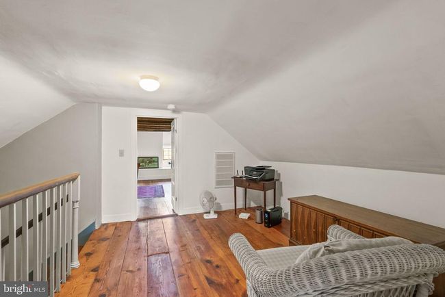 5049 Fairview Ln, House other with 3 bedrooms, 3 bathrooms and null parking in Broad Run VA | Image 54