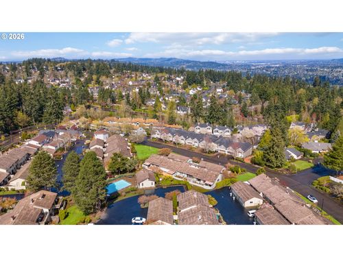 6275 Club House Cir, West Linn, OR, 97068-2243 | Card Image