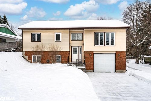 {{alt}} | Card Image