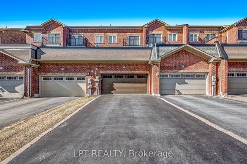 19 Earnshaw Drive, Markham, ON, L6C0E4 | Card Image