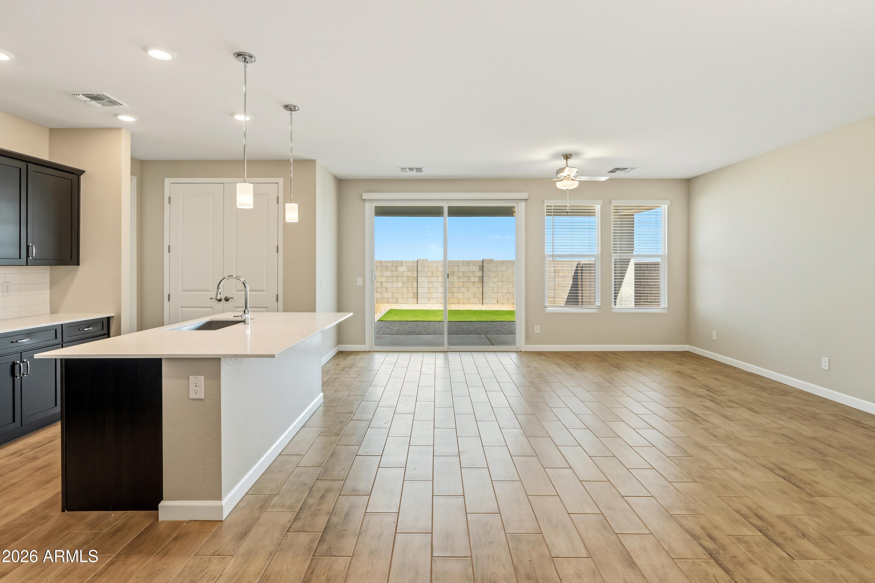 Residential Lease in Surprise 4