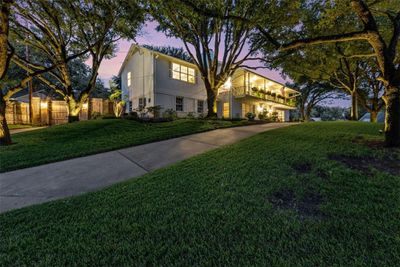 5831 Mount Rockwood Circle, House other with 4 bedrooms, 4 bathrooms and 2 parking in Waco TX | Image 3