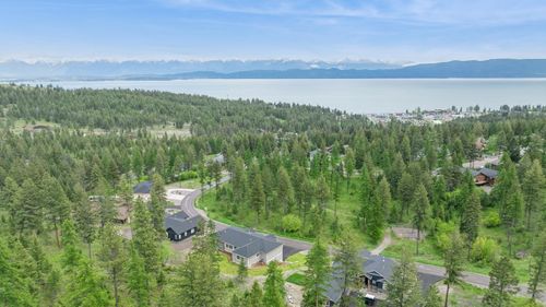 323 Skookum Rd, Lakeside, MT, 59922-9687 | Card Image