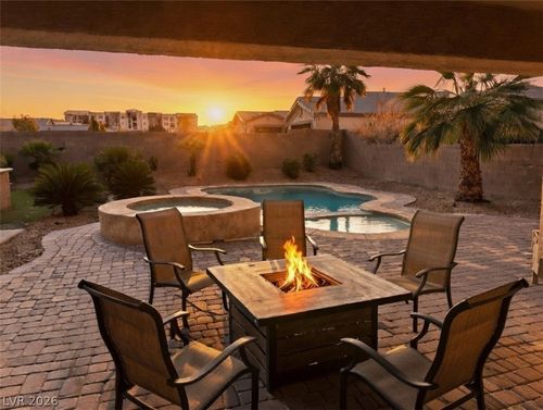 8823 Sherborne Gate Ave, Las Vegas, NV, 89148-1795 | Card Image