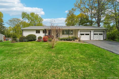 16 Jill Drive, Clarkstown, NY, 10994 | Card Image