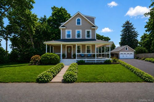 11 Gilbert St, Northport, NY, 11768-3120 | Card Image