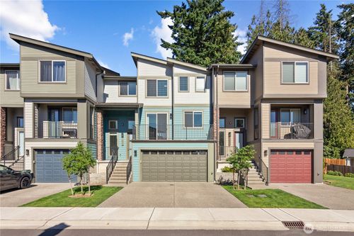 1033 105th Avenue Ct E, Edgewood, WA, 98372-1327 | Card Image