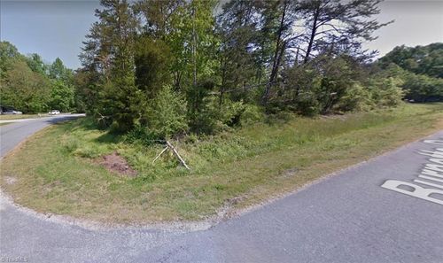 5805 Bartlett Dr, Greensboro, NC, 27406-9517 | Card Image