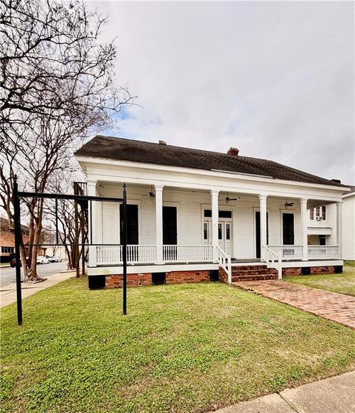 1128 5th St, Alexandria, LA, 71301-8037 | Card Image