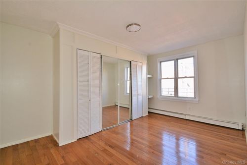 2-1510 Beach 12th St, Far Rockaway, NY, 11691-3807 | Card Image