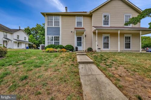 4905 Marlborough Grv, UPPER MARLBORO, MD, 20772-2817 | Card Image
