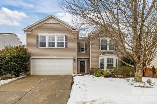 6127 Blue Ash Ln, Charlotte, NC, 28215-4498 | Card Image