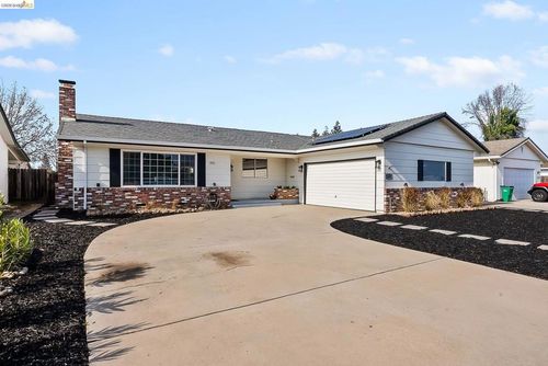 1007 1007 S Mills Ave, Lodi, CA, 95242 | Card Image