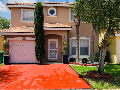 16225 Sw 99th Ter, Miami, FL, 33196-5900 | Card Image