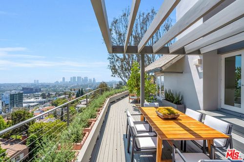 1394 Miller Dr, Los Angeles, CA, 90069-1437 | Card Image