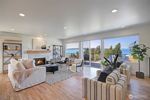 78 Vista Del Mar Street, Camano Island, WA, 98282 | Card Image