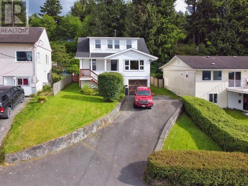 833 Borden St, Prince Rupert, BC, V8J1V4 | Card Image