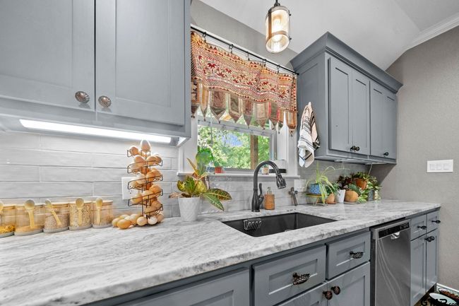 14083 Twin Ranch Rd, House other with 4 bedrooms, 2 bathrooms and null parking in Tyler TX | Image 8