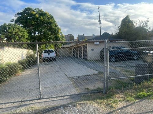 118 E Truslow Ave, Fullerton, CA, 92832-2463 | Card Image