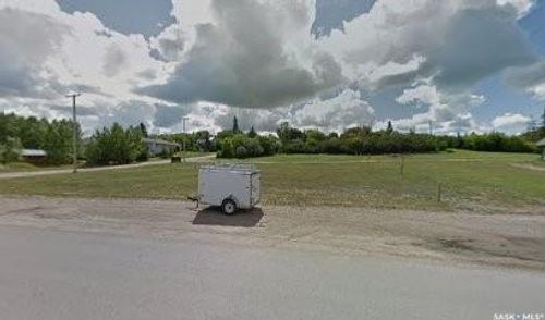 526 Lake Ave, Manitou Beach, SK, S0K4T1 | Card Image