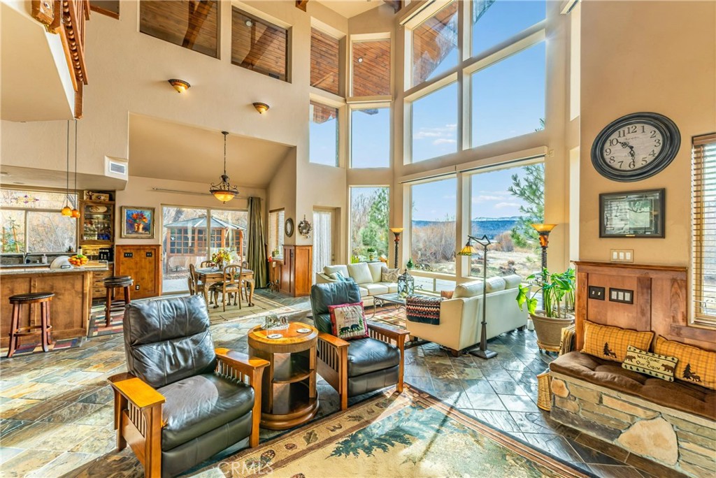 Residential in Fawnskin 5