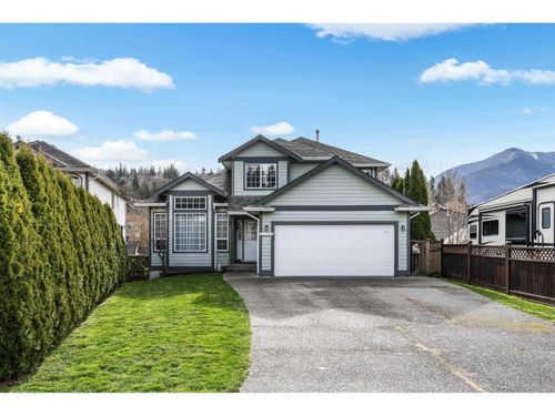 46193 Daniel Dr, Chilliwack, BC, V2R5R5 | Card Image
