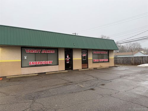 ste-b-3526 Sashabaw Rd, Waterford Twp, MI, 48329-2682 | Card Image