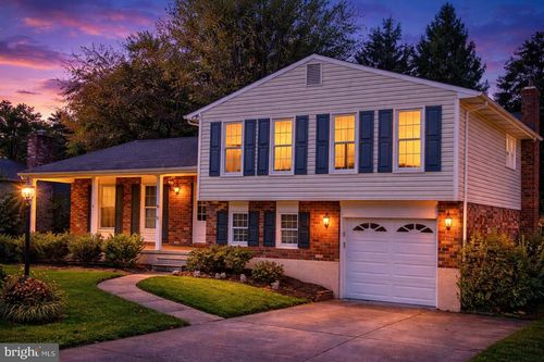 2404 Eastridge Rd, LUTHERVILLE TIMONIUM, MD, 21093-2510 | Card Image